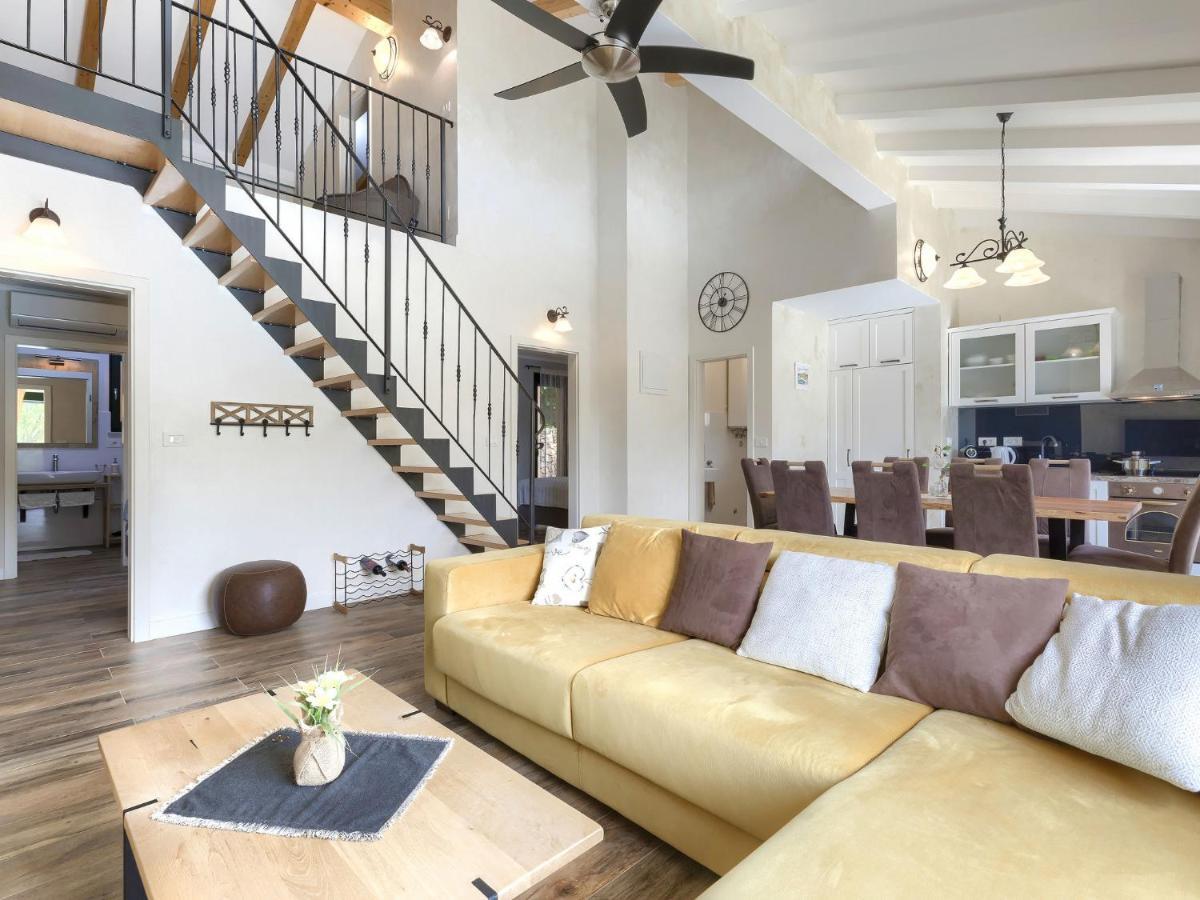 Holiday Home Villa Bernard By Interhome Ровинь Экстерьер фото